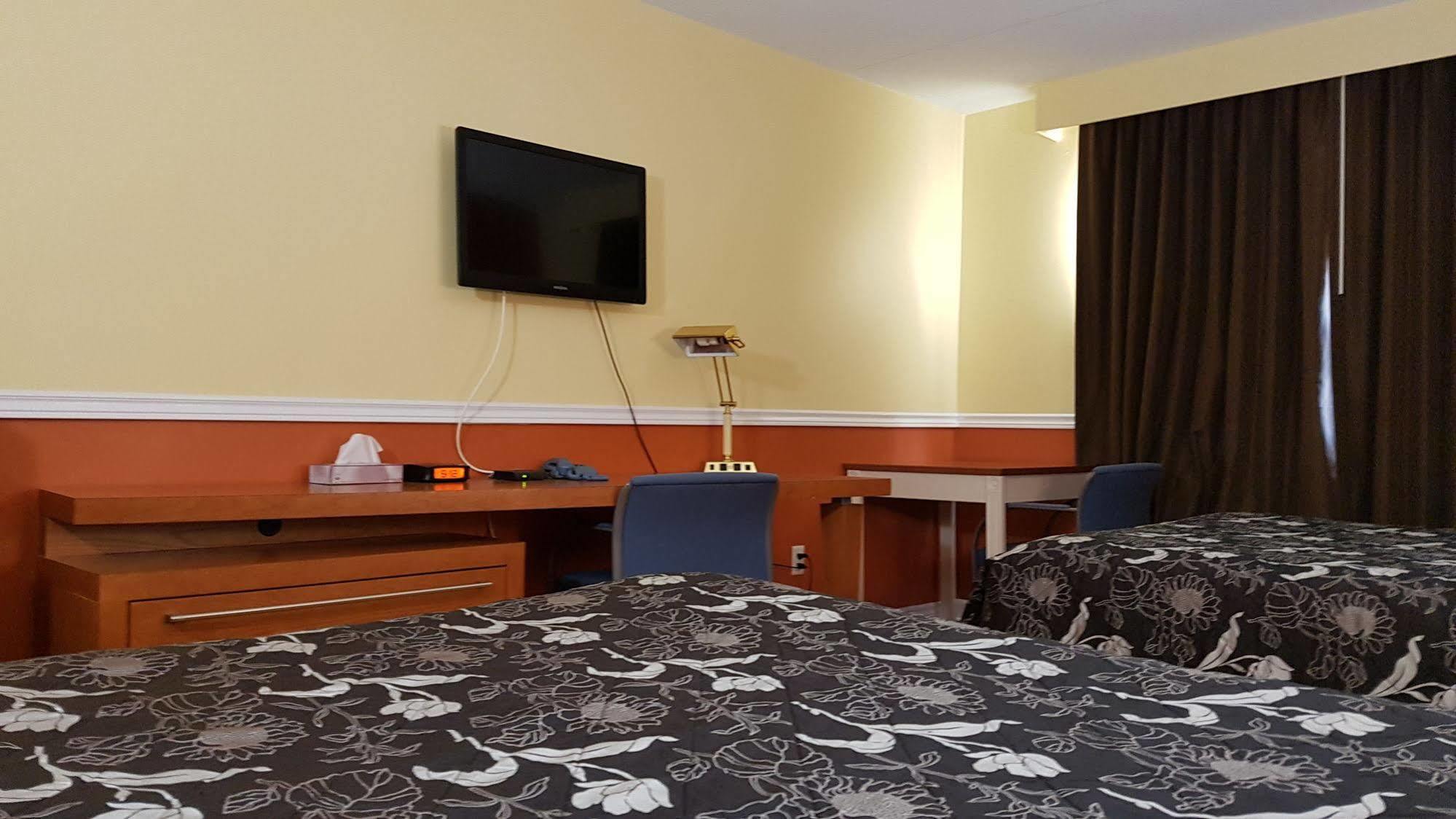 Budget Inn 2000 Гамільтон Екстер'єр фото